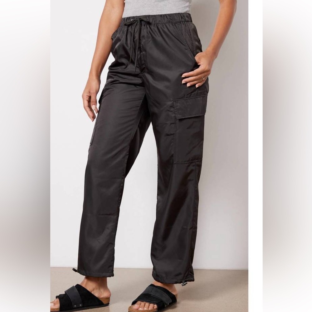 Pistola Jade Lightweight Cargo Trouser in Black